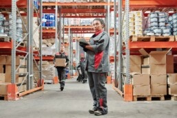 In-House vs Outsourced Fulfillment