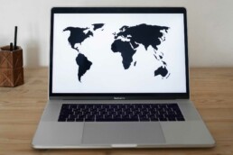 retail e-commerce spending growth